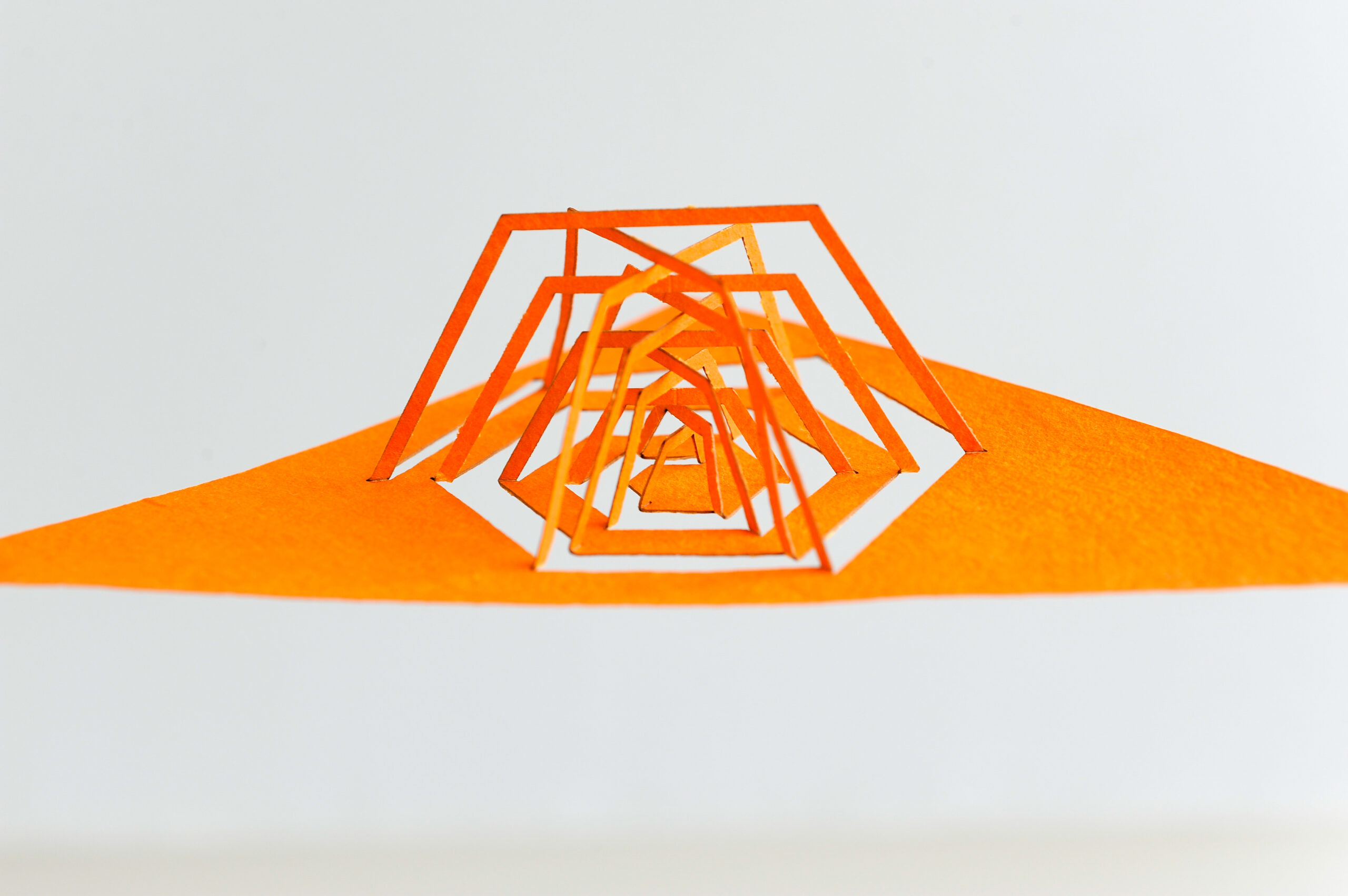 Eric Gjerde, Bauhaus paper engineering